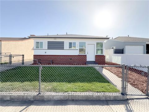 Photo of 220 W 98th Street, Los Angeles, CA 90003 (MLS # IG26100064)