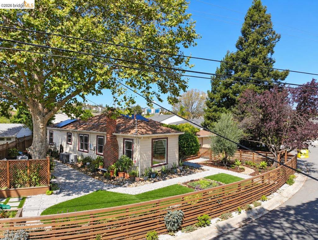 21367 Rizzo Ave