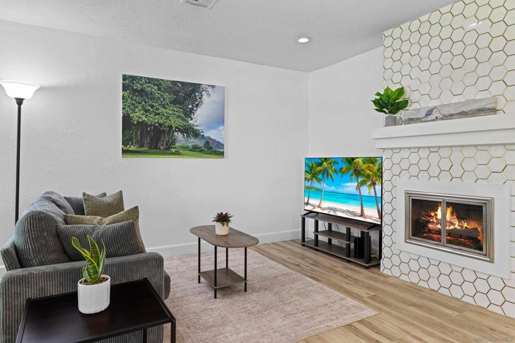 Photo of 13306 Caminito Ciera #191, San Diego, CA 92129 (MLS # 260022132SD)