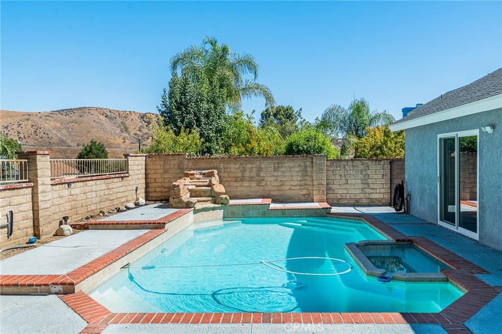 Custom North Castaic (CNCAS) - Residential