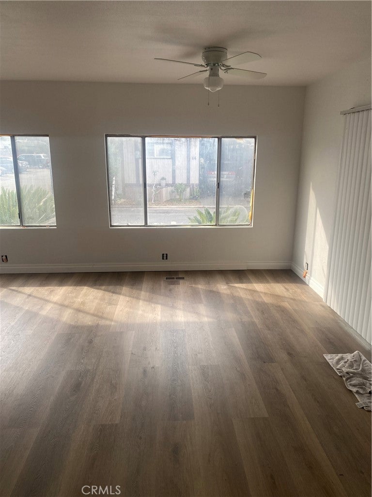 2250 W MILL Street