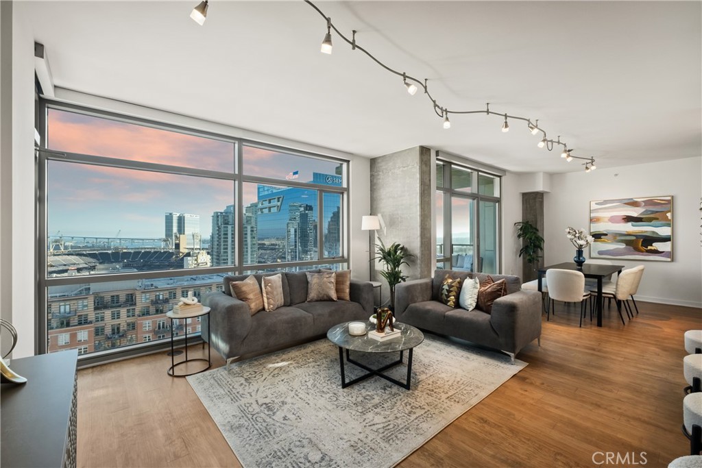 800 The Mark Lane 1806