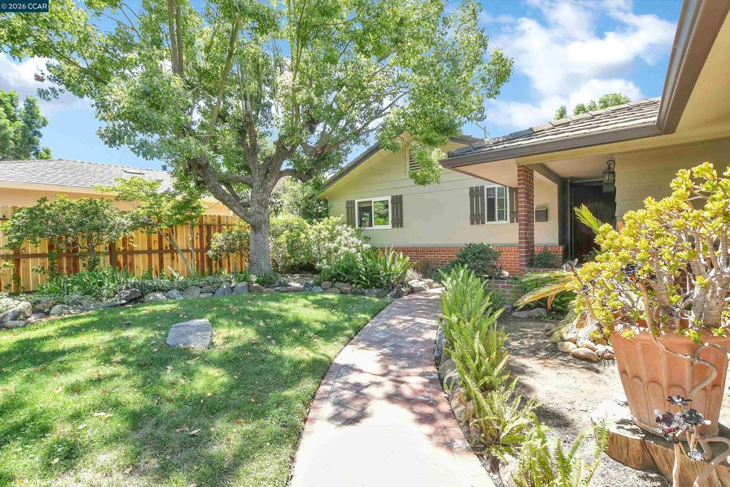 513 Gerard Dr