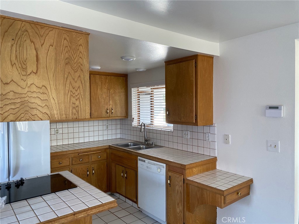 Castle Hill (CA) - Residential Lease