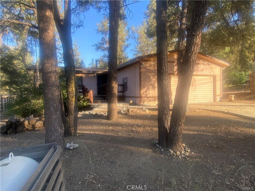 Affordable Mountain Retreat with Airbnb Potential!
This 2-bedroom, 2-bathroom 1983 manufactured home is set on a permanent foundation and situated on a 9,000+ sq. ft. privately owned lot with no monthly space rent. Located in Pine Mountain Club, the property backs directly to the Los Padres National Forest, offering direct access to hiking, wildlife, and outdoor recreation.
The single-level layout features a bright open floor plan, a spacious living area, a large garage, a dedicated laundry room, and ample parking. While the home is in need of updating, it presents an excellent opportunity for customization or investment. Short-term rentals are allowed in Pine Mountain Club, making this an ideal Airbnb or vacation rental prospect.
Enjoy all the amenities of this four-season resort community, including a newly renovated clubhouse with a pool, tennis courts, equestrian center, pickleball, golf course, restaurant, lounge, and year-round events. The charming village center offers shops, dining, and access to scenic trails and waterfalls.
Located less than an hour from Santa Clarita and Bakersfield, this property is perfect as a full-time residence, weekend getaway, or income property. Don’t miss this unique opportunity—schedule your showing today.