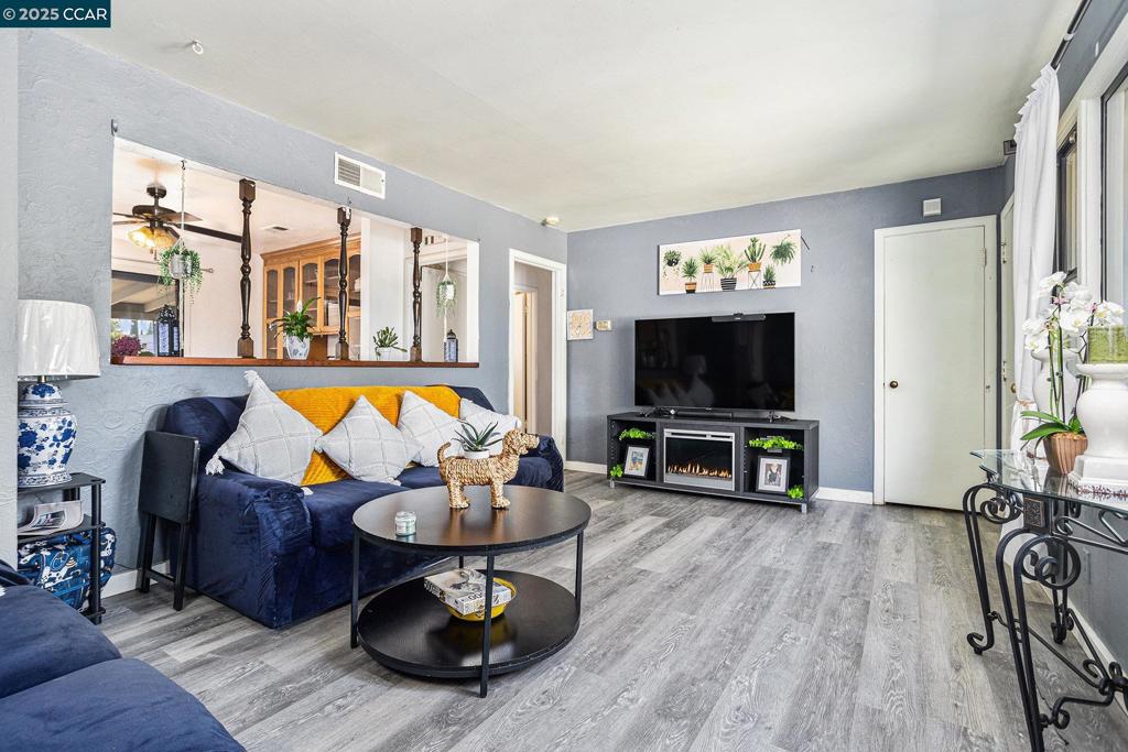 ORCHARD PARK - Residential