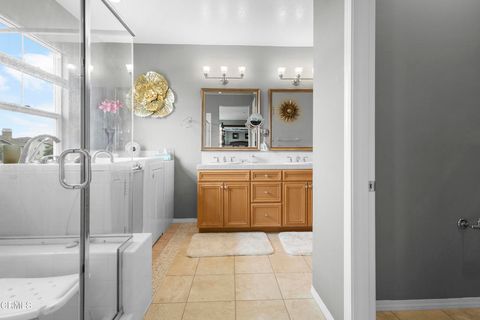 Tiny photo for 1423 Caspian Way, Oxnard, CA 93035 (MLS # V1-34133)