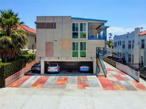 724 S Sycamore Avenue Los Angeles CA 90036