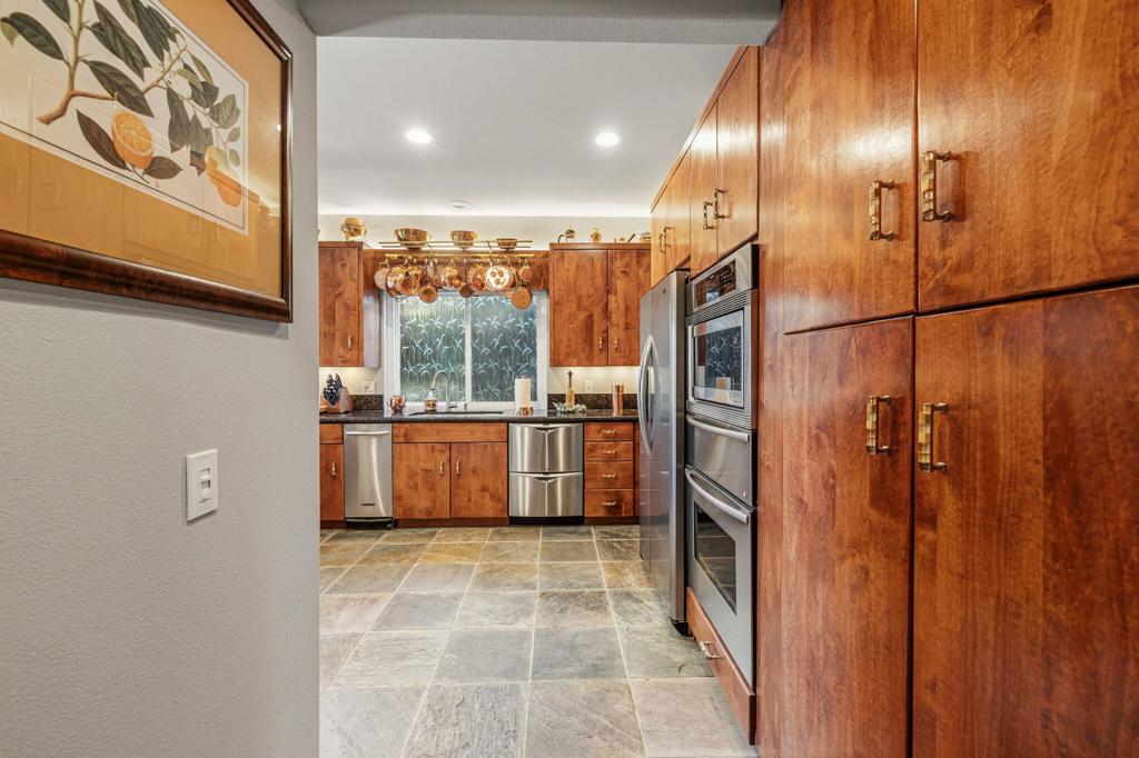 Lake Mirage Racquetball Club - Residential