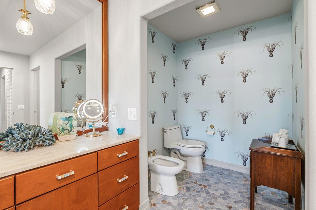 Lake Mirage Racquetball Club - Residential