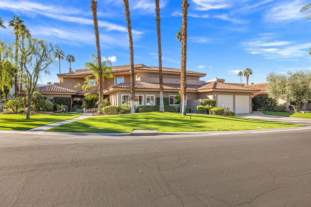 Lake Mirage Racquetball Club - Residential