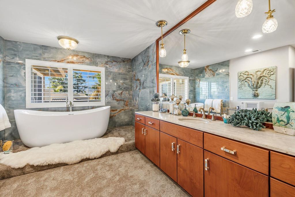 Lake Mirage Racquetball Club - Residential