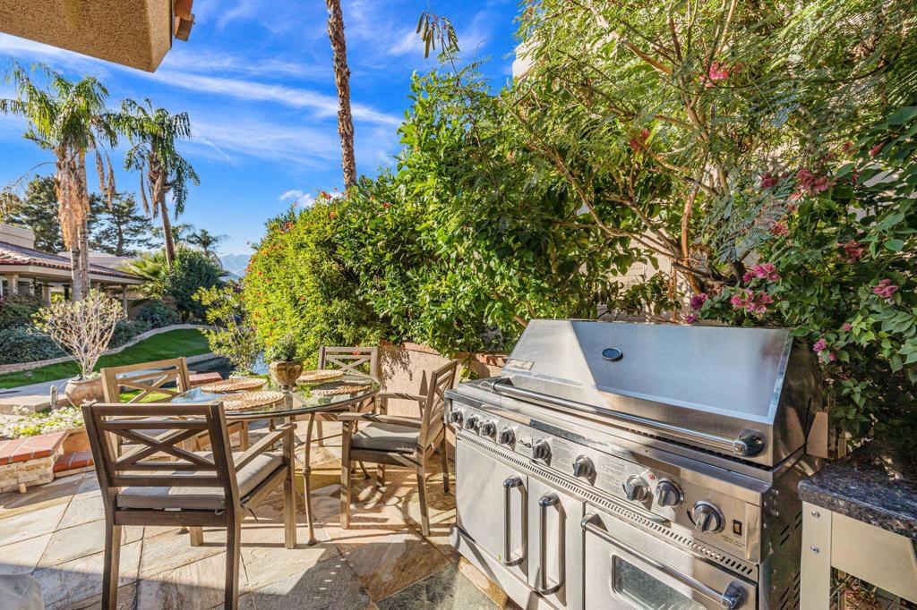 Lake Mirage Racquetball Club - Residential