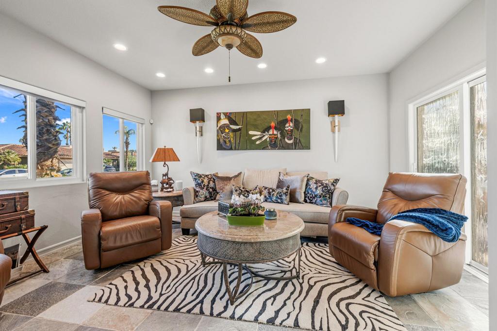 Lake Mirage Racquetball Club - Residential