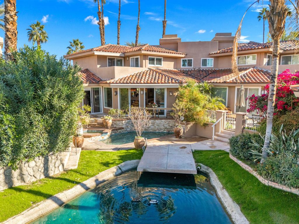 Lake Mirage Racquetball Club - Residential