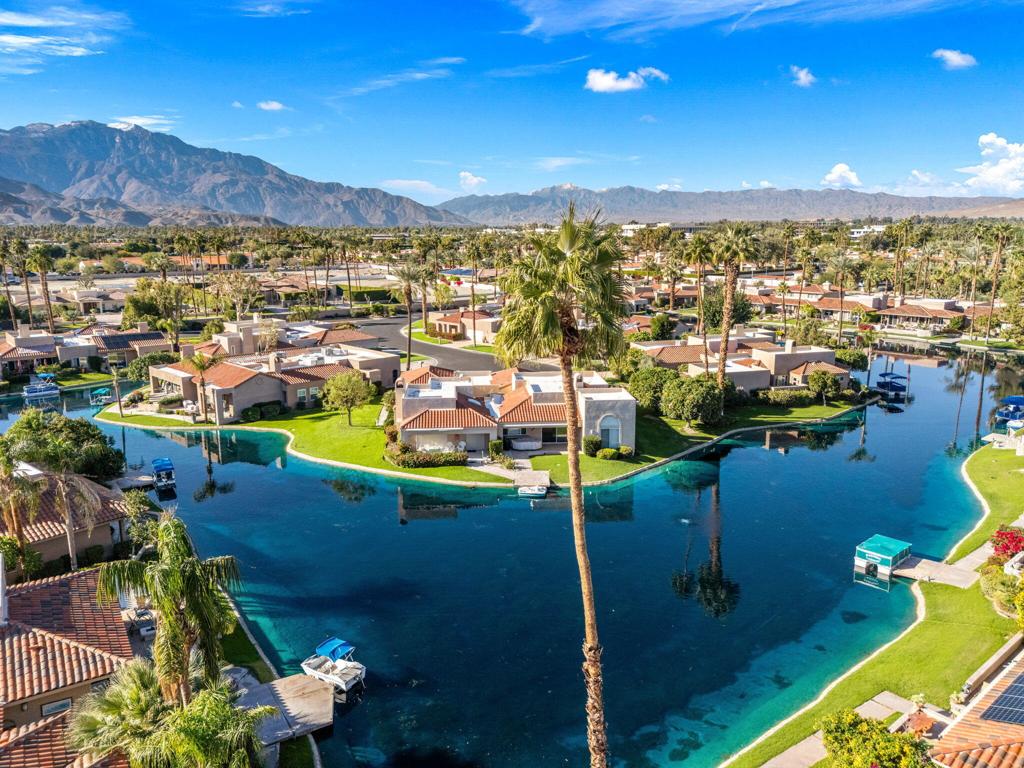 Lake Mirage Racquetball Club - Residential