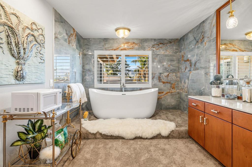 Lake Mirage Racquetball Club - Residential