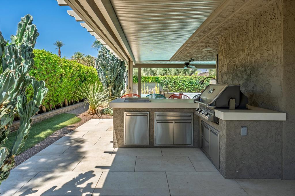 77 Colgate Drive