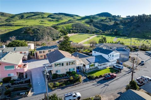 Tiny photo for 2023 Circle, Cayucos, CA 93430 (MLS # SC26021967)