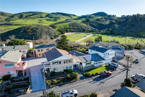 Tiny photo for 2023 Circle, Cayucos, CA 93430 (MLS # SC26021967)