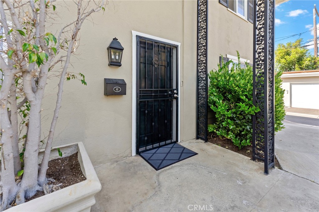 1741 Tustin Ave. 1C