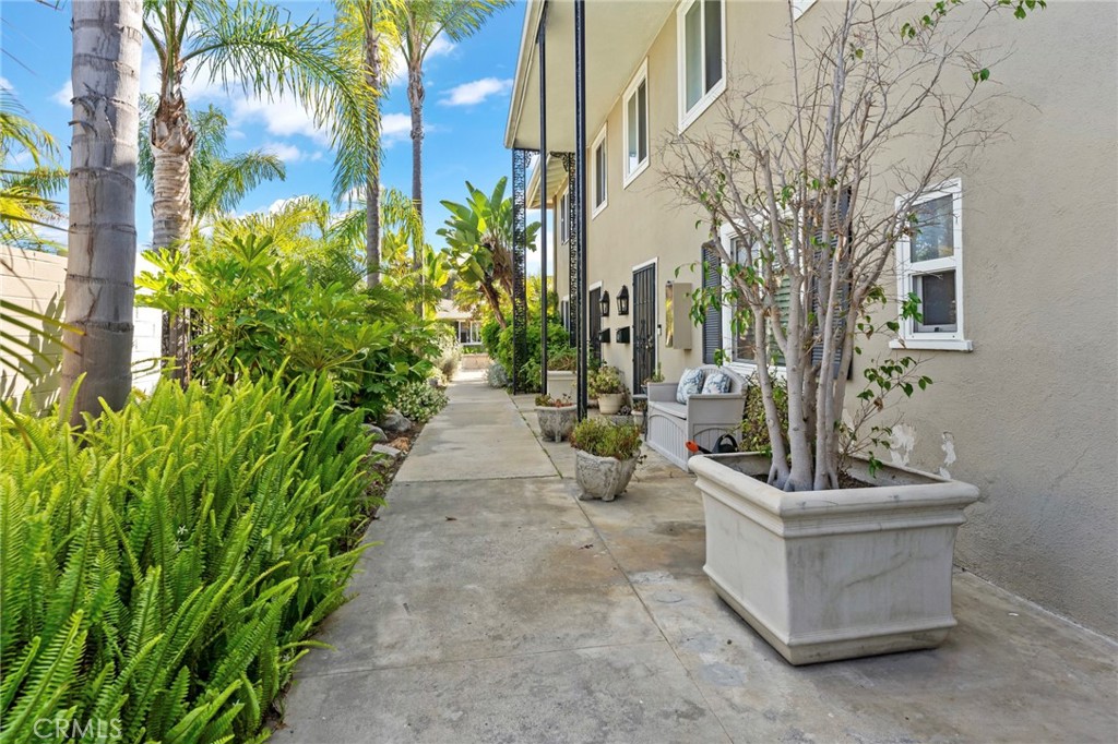 1741 Tustin Ave. 1C