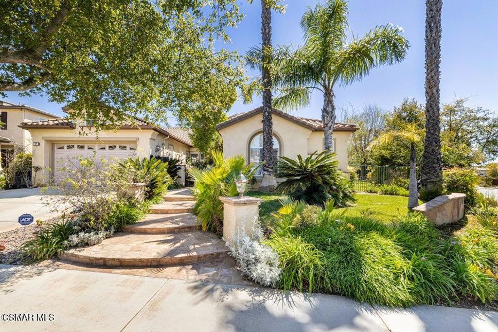 Photo of 3178 Sunset Hills Boulevard, Thousand Oaks, CA 91362 (MLS # 225005506)