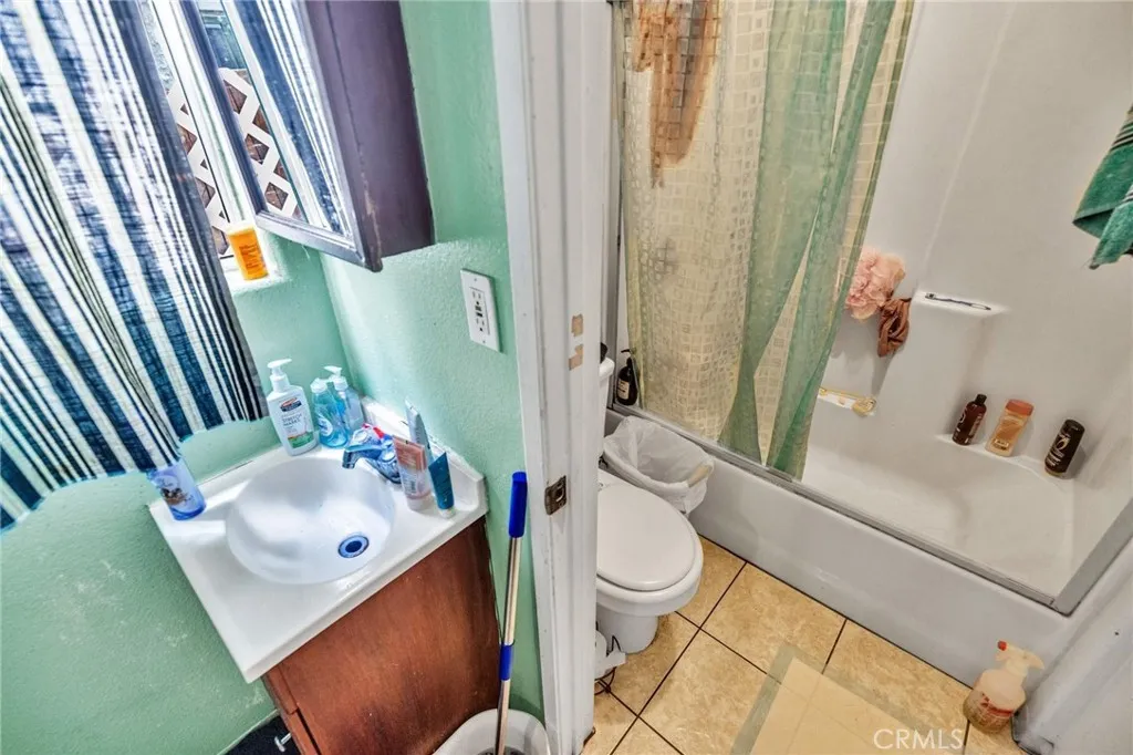 Los Angeles, California 90002, United States, ,Residential,Active,155377