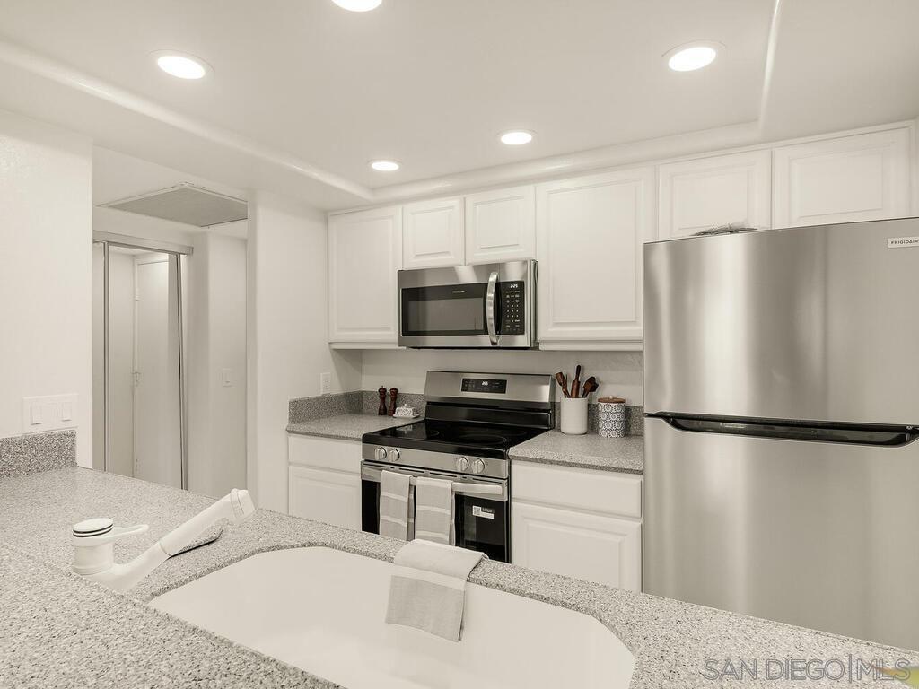 Hillcrest - Residential