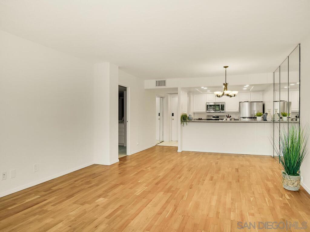 Hillcrest - Residential