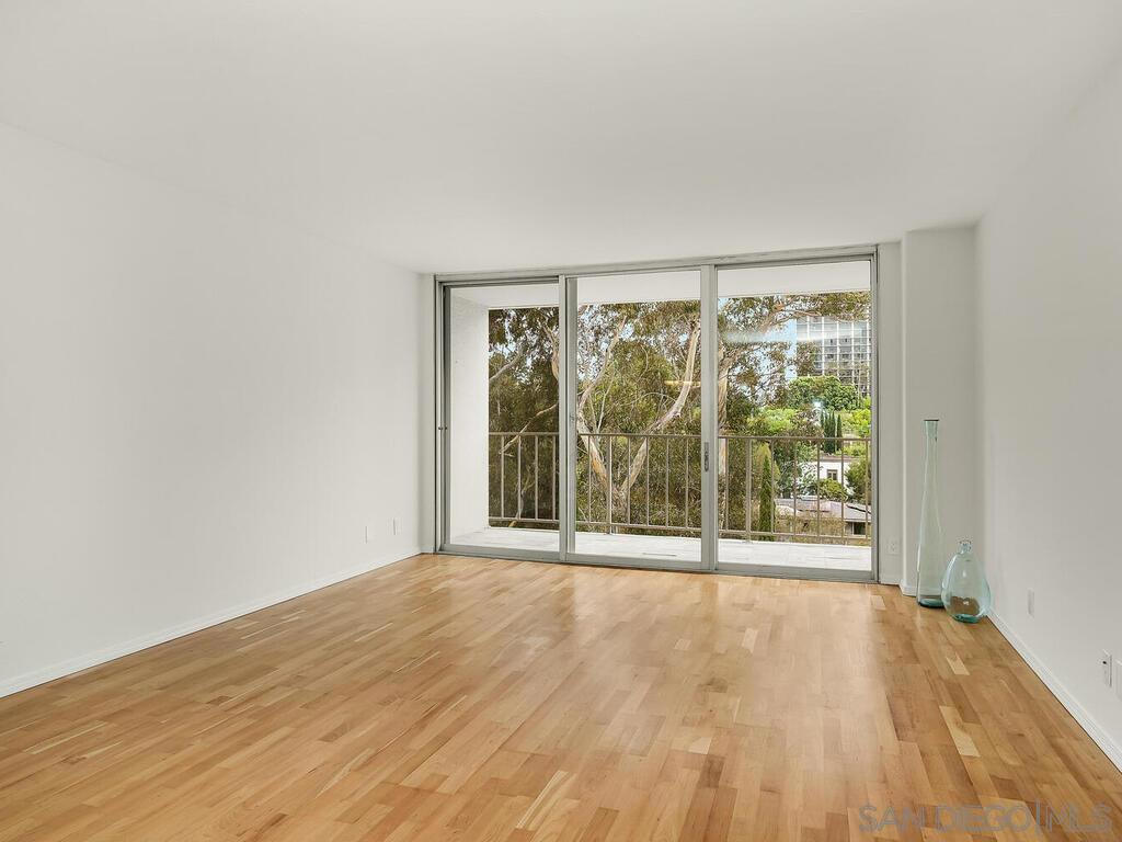Hillcrest - Residential