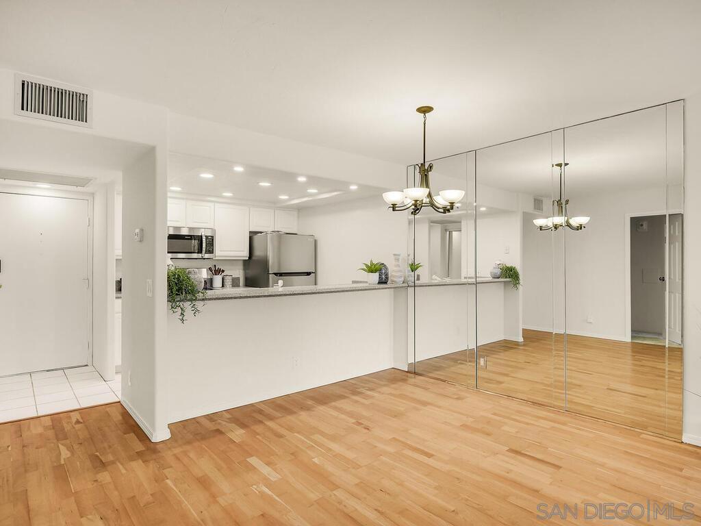 Hillcrest - Residential