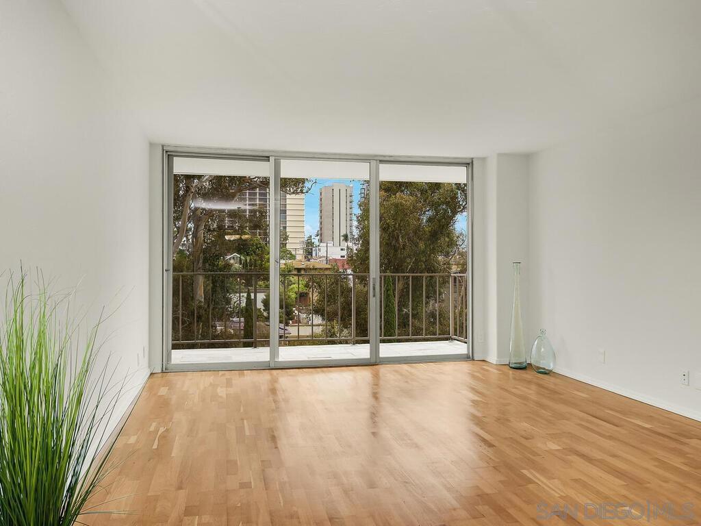 Hillcrest - Residential