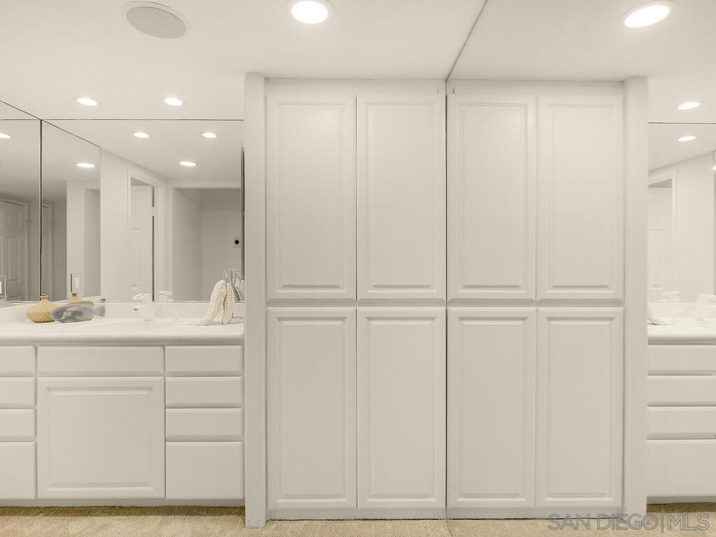 Hillcrest - Residential