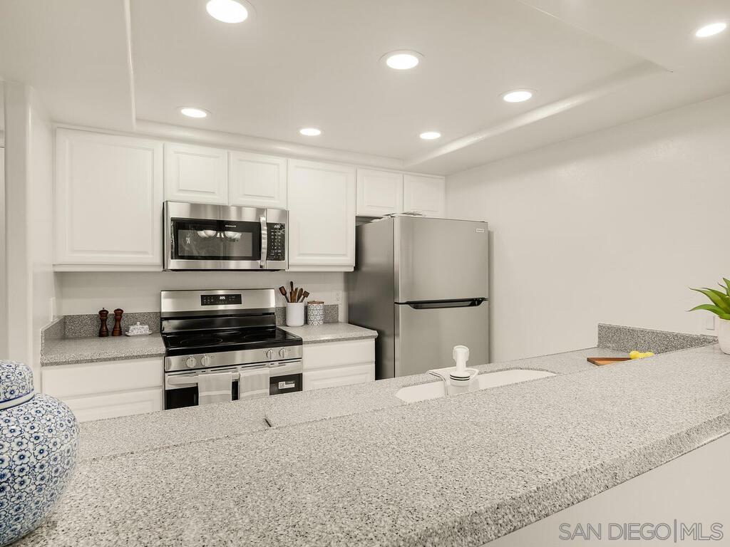 Hillcrest - Residential