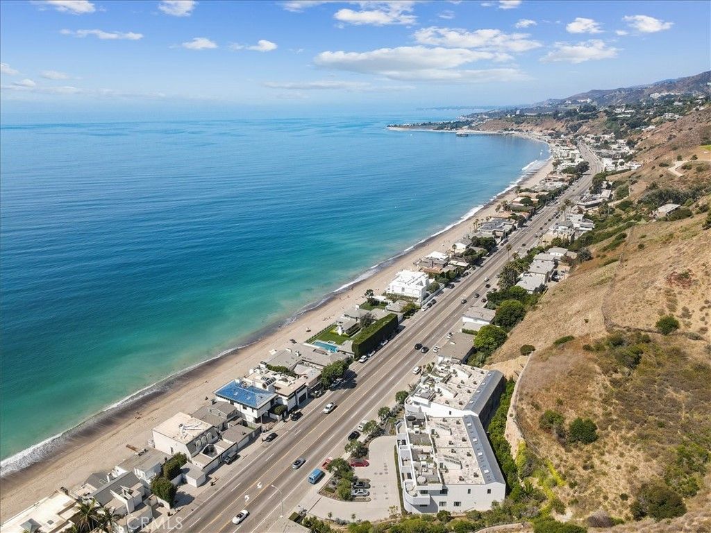 Photo of 22065 Pacific Coast Hwy Hwy #3, Malibu, CA 90265 (MLS # SR25098819)