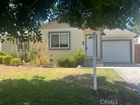 Photo of 17404 Burma Street, Encino, CA 91316 (MLS # SR25256778)