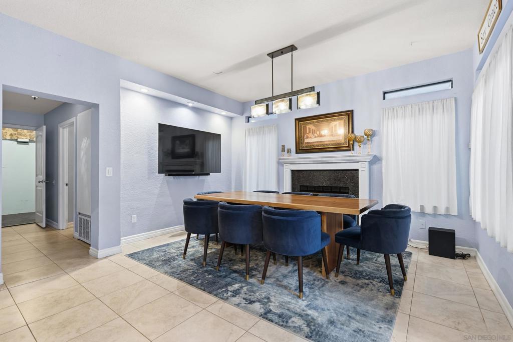 13794 Stoney Gate Pl