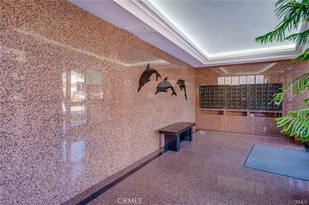 531 Esplanade 714
