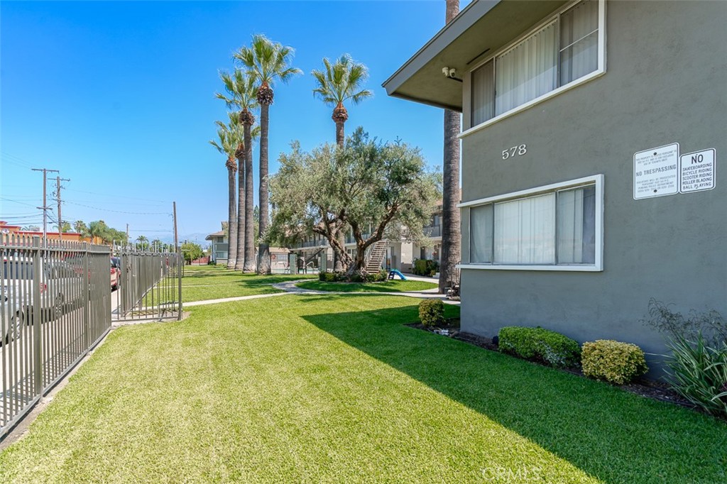 530 578 Curran Place