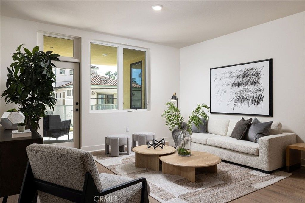 Photo of 414 Main St. St #310, Huntington Beach, CA 92648 (MLS # OC25175636)