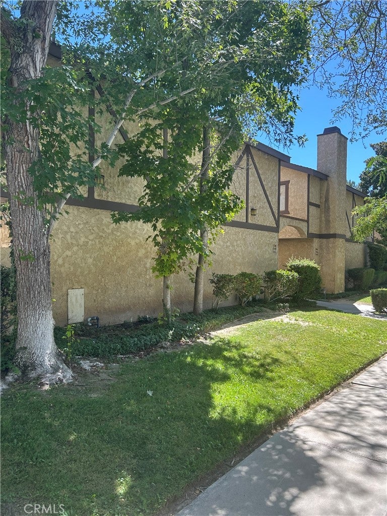 1340 W Avenue J4
