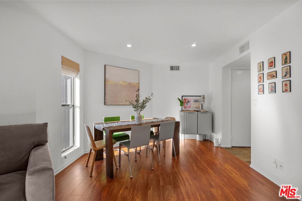 1940 N Highland Avenue 21