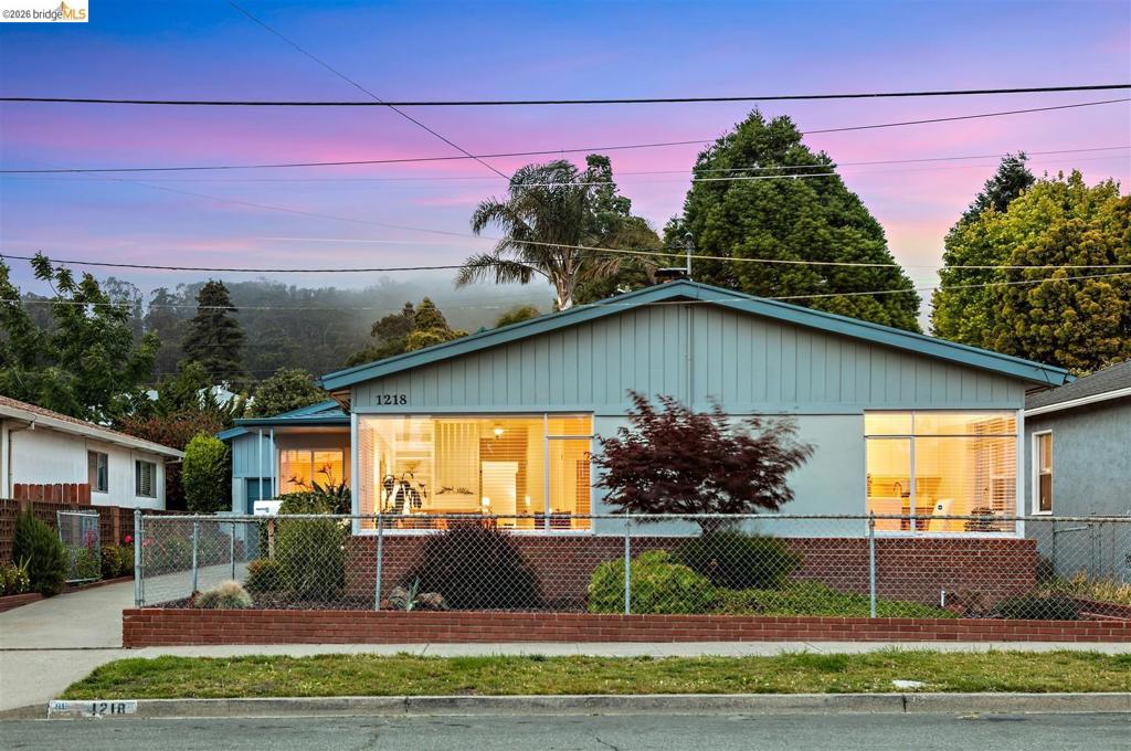 1218 Yuba Ave