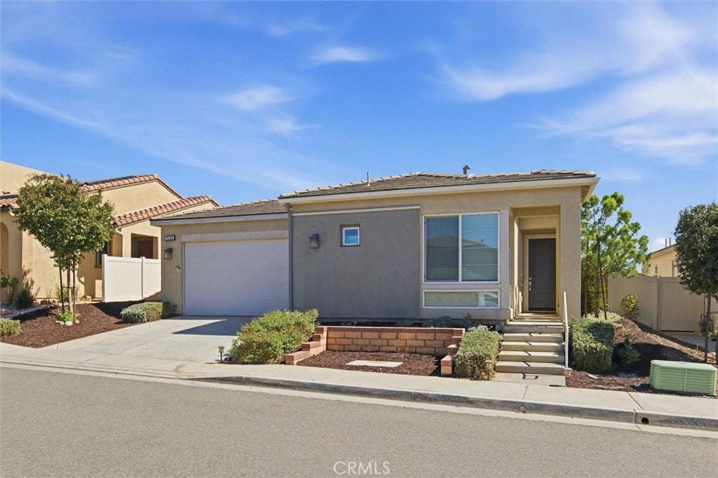 1540 Sky Vista