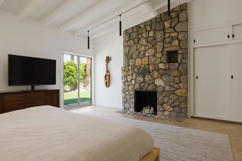 Tiny photo for 1392 N Paseo De Anza, Palm Springs, CA 92262 (MLS # 219148196PS)