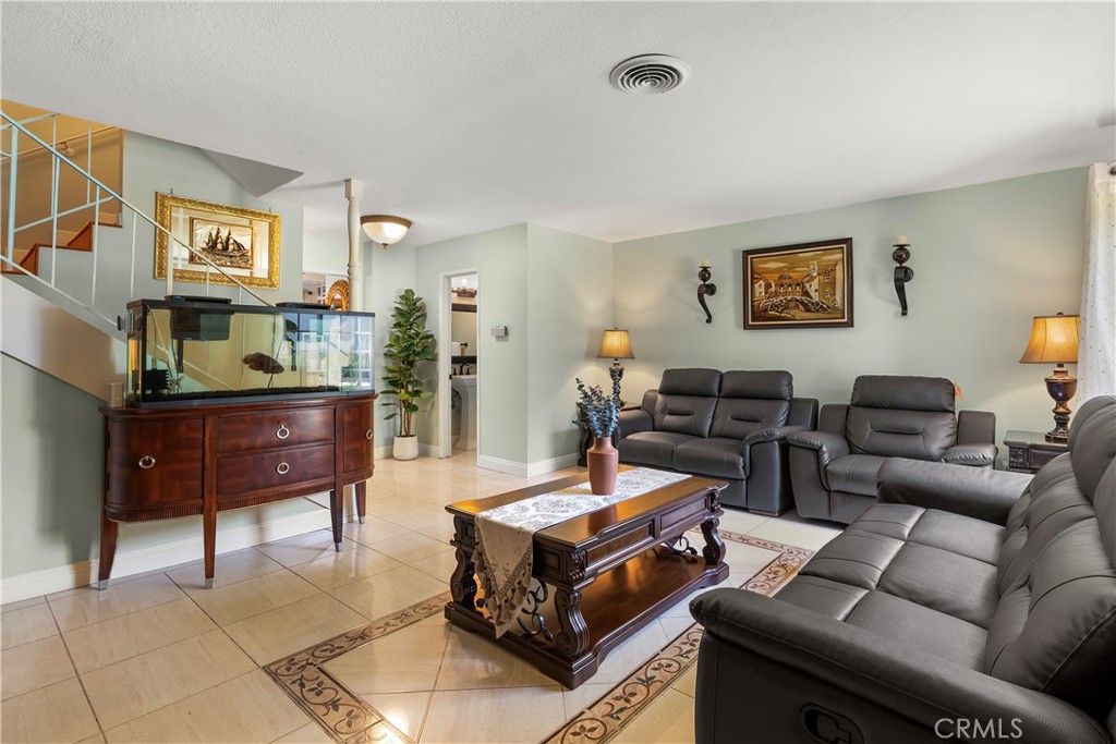 8214 Santa Inez Way