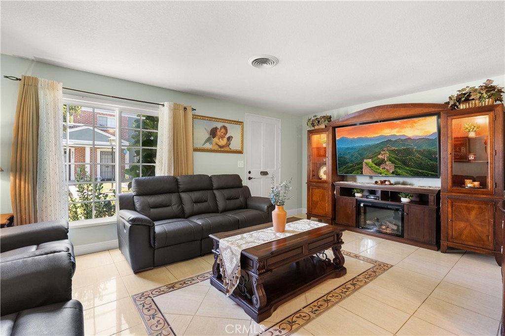 8214 Santa Inez Way