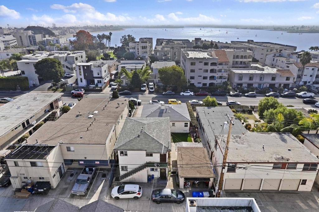 Pacific Beach - Residential Lease