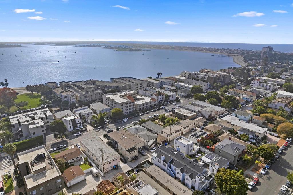 Pacific Beach - Residential Lease